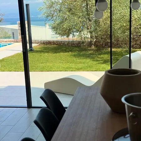 Casa Mito Vantacici