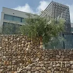 Casa Mito Vantacici